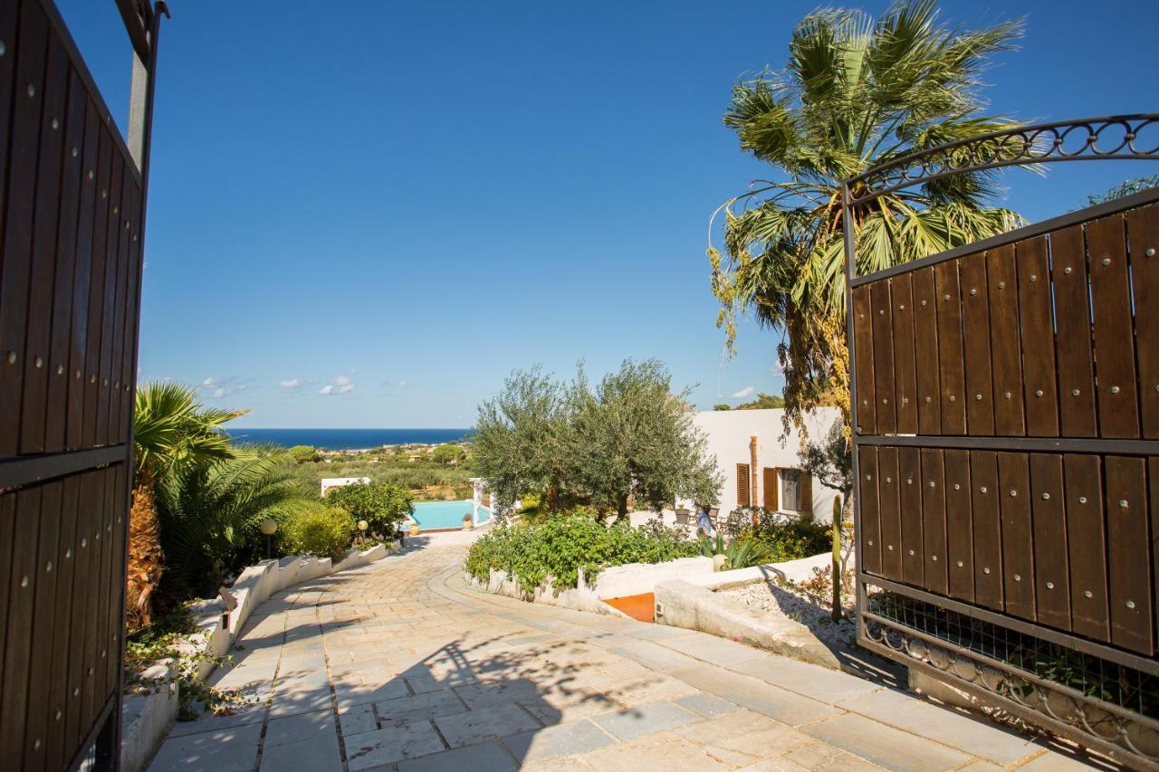 Villa Maria Una Finestra Sul Mare Вальдериче Экстерьер фото