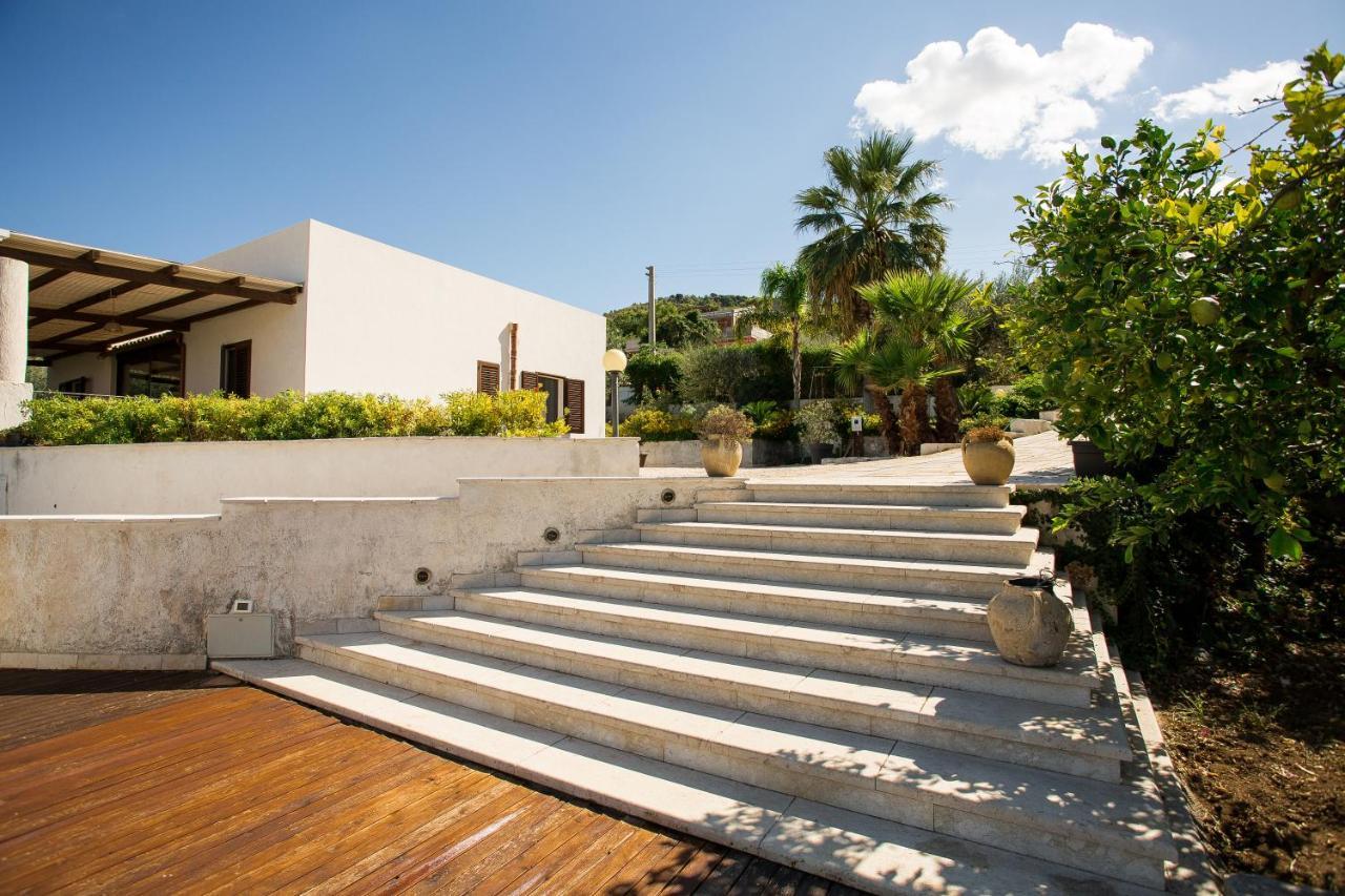 Villa Maria Una Finestra Sul Mare Вальдериче Экстерьер фото